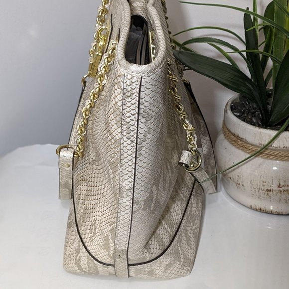 Anne Klein Shoulder Bag Purse, Off White, Snake Skin Look Gold Accents - Picture 5 of 13